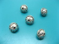 100 Silver Carved Ball Spacer Beads Finding