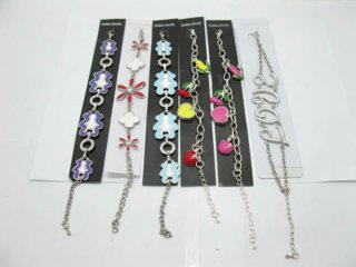 36 Bulk Assorted Alloy Metal Bracelets br-m-ch33