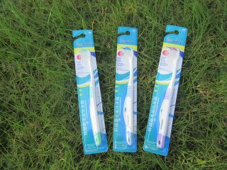 12Pcs Oral Care Adult Deep Clean Toothbrush Mixed Color