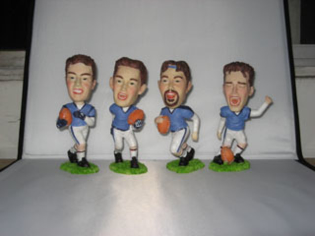 1set x 4pcs Footballer Rugby player Resin Sculpture Statue