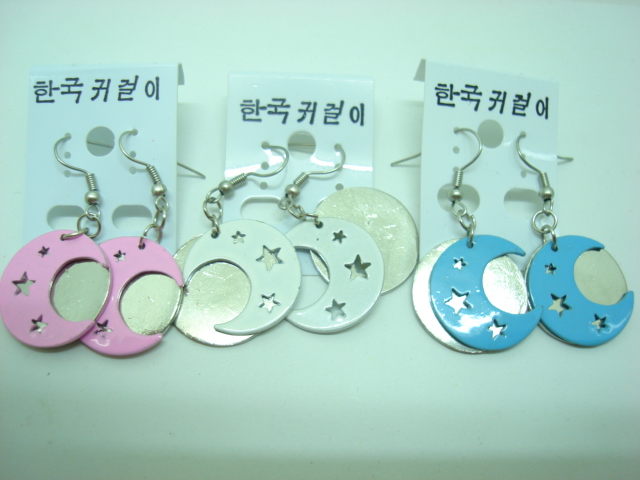 60 Pairs Fashion Metal Moon Dangle Earrings - Click Image to Close