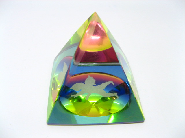5Pc Rainbow Lead Crystal Pyramidal Etched Angel Figurine - Click Image to Close
