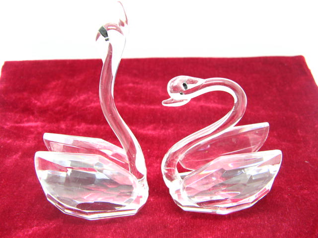 1 Pair Hand Cut Lead Crystal Swan Figurines - Click Image to Close