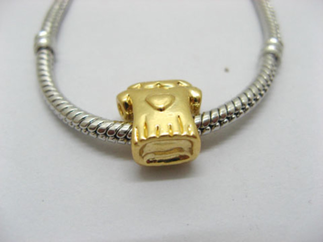 10Pcs 18K Gold Plated European T-shirt Shaped Thread Beads