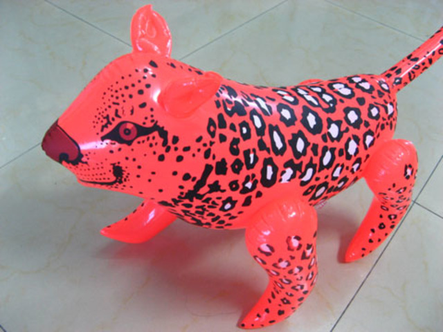 12 Inflatable Vivid Leopard Blow-up Toys
