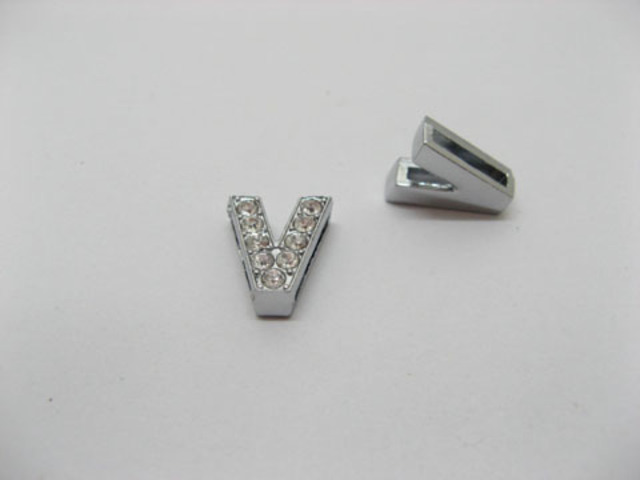 10 Fashion Rhinestone Letter "V" Beads Collar Charms 10 Fashion Rhinestone Letter "V" Beads Collar Charms