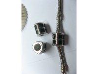 10 Black Enamel Metal Thread European Beads pa-m185