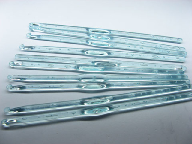 10 Light Blue Acrylic Crochet Hook Needle for Crafts 4mm 10 Light Blue Acrylic Crochet Hook Needle for Crafts 4mm