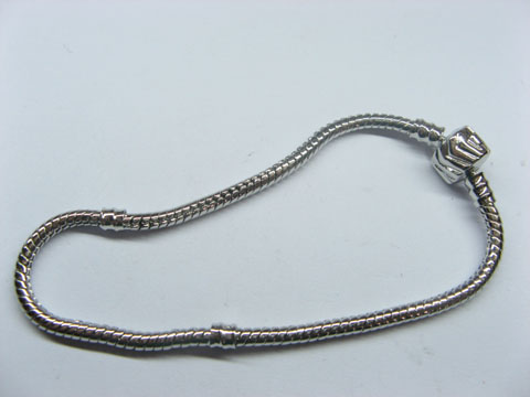 4Pcs Metal Carved Clasp European Bracelets 21cm pa-s28 - Click Image to Close