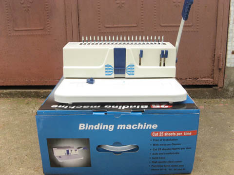Brand New A4 Comb Book Binding Machine 25Papers - Click Image to Close