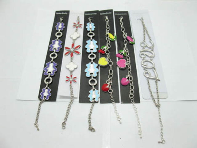 36 Bulk Assorted Alloy Metal Bracelets br-m-ch33