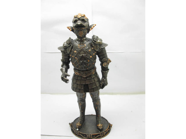 1X New Resin Standing Knight Statue cra-ch4