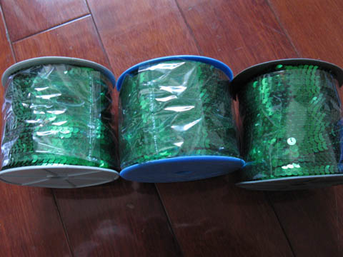 1Roll Dark Green Strung Sequin Trim Roll Spool 6mm - Click Image to Close