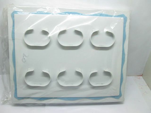 1X New Light Blue Edged Watch Bracelet Display Case