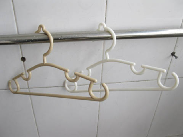 5Bundle X 6Pcs New Child Kid Clothes Hanger-2 Colors 5Bundle X 6Pcs New Child Kid Clothes Hanger-2 Colors