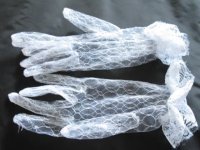 2Pair White Lace Wedding Dress Bridal Gloves 23cm