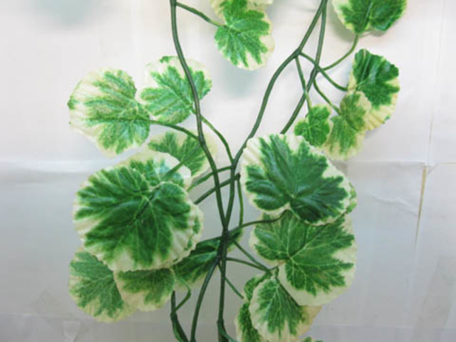 12X White Begonia Leaf Garland Wedding Arch Decoration 12X White Begonia Leaf Garland Wedding Arch Decoration