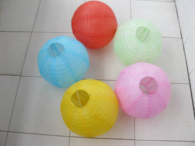 10pcs Round Paper Lantern Wedding Favor 25cm Mixed - Click Image to Close