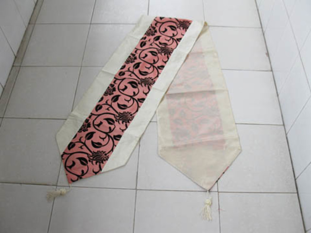 5 New Floral Table Runner with Tassel 2Meter long 5 New Floral Table Runner with Tassel 2Meter long