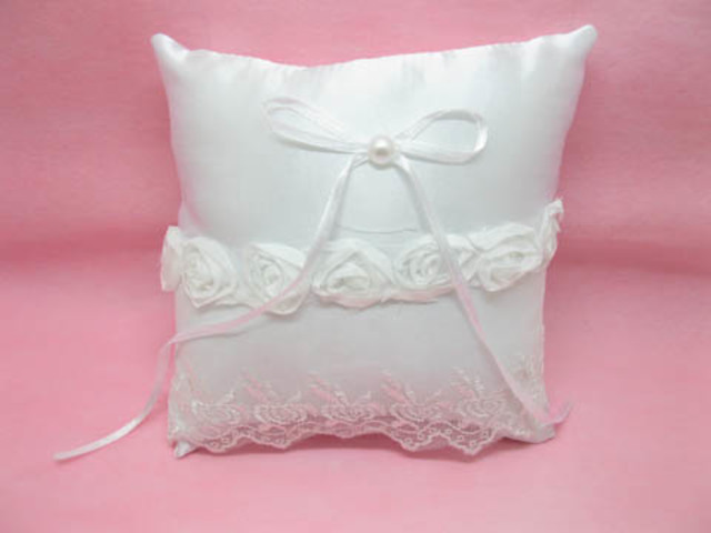 1X White Rose Wedding Ring Pillow 17x17cm 1X White Rose Wedding Ring Pillow 17x17cm