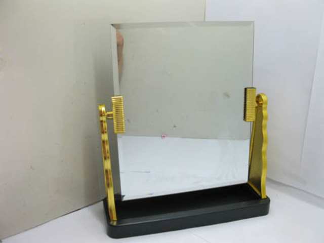 1X Golden Dresser Beauty Makeup Mirror 14x16.5cm 1X Golden Dresser Beauty Makeup Mirror 14x16.5cm