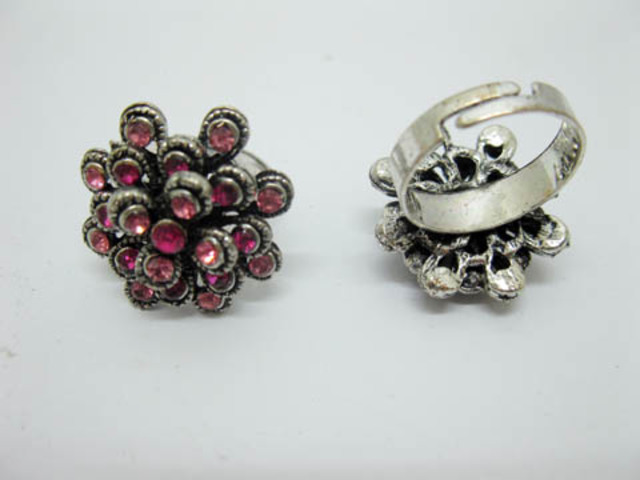 12 Fashion Rings with Fschia Purple Flower on Top 12 Fashion Rings with Fschia Purple Flower on Top