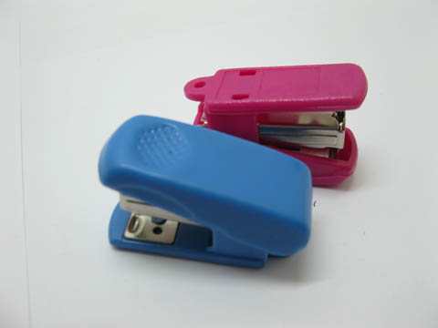 30 Mini Stapler with Staples Office Supplies Mixed Colour - Click Image to Close