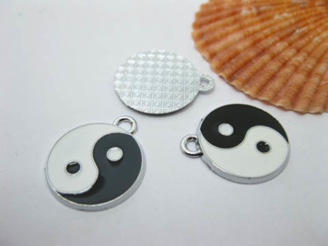 50Pcs Round Yinyang Bagua Charm Beads Pendants 20mm - Click Image to Close