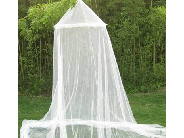 New White Circular Bed Canopy / Mosquito Net