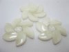 20Pcs Pearl White Flower Hairclip Jewelry Finding Beads 6cm 20Pcs Pearl White Flower Hairclip Jewelry Finding Beads 6cm