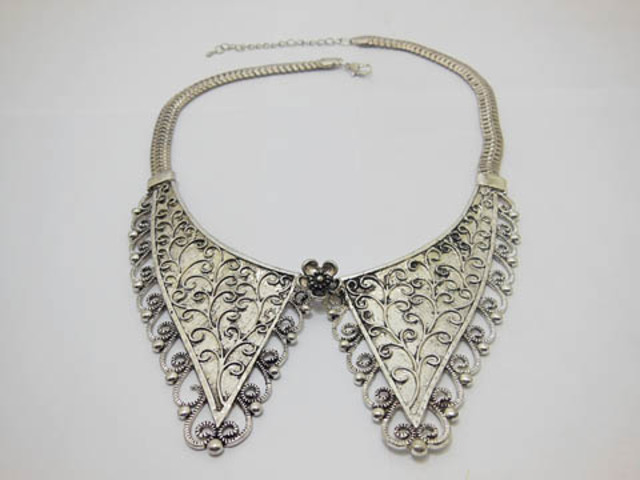 6X Fashion Flower Edge Angle Wings Collar Bib Necklace
