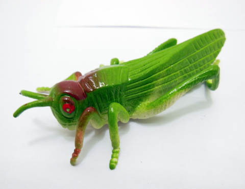 30 Soft Plastic Vivid Locust Great Toy 80mm - Click Image to Close
