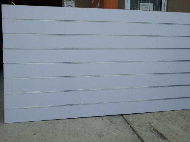 1X Slatwall Panels 7 Aluminum Channel Inserts:122x244cm - White - Click Image to Close