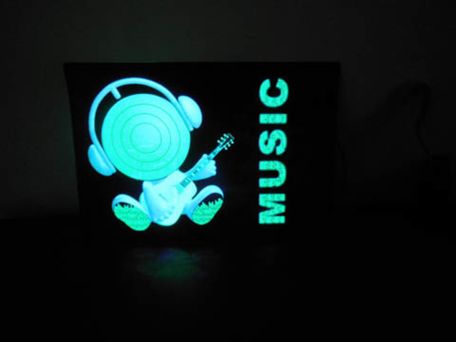 1X Music + Guitar Light Up Flashing LED Glow Equalizer