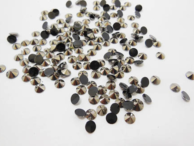 25000 Diamond Rhinestone Wedding Party Table Scatter 5mm - Click Image to Close