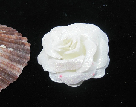 300 White Artificial Rose Flower Head Buds 35x18mm - Click Image to Close