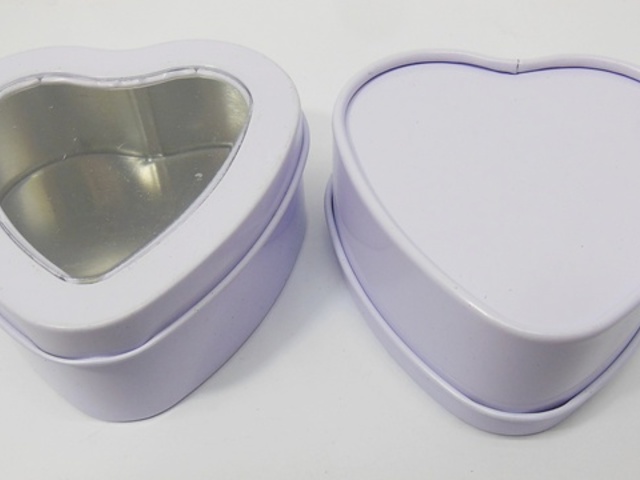 12 Heart White Metal Tin Candy Box Wedding Favor 12 Heart White Metal Tin Candy Box Wedding Favor