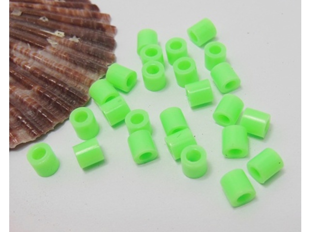 4200Pcs (250g) Craft Hama Beads Pearler Beads 5mm - Green - Click Image to Close