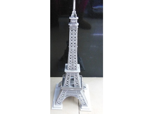 4Pcs 3D Foam Eiffel Tower Model Puzzle DIY Educational Toy - Click Image to Close