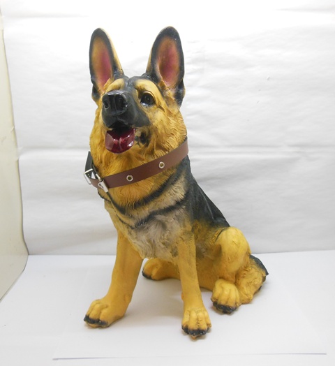 1X Resin Seated Sitting Decorative Collectible Dog Figurine 355m - Click Image to Close