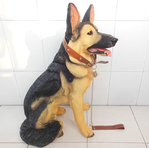1X Resin Seated Sitting Decorative Collectible Dog Figurine 660c - Click Image to Close