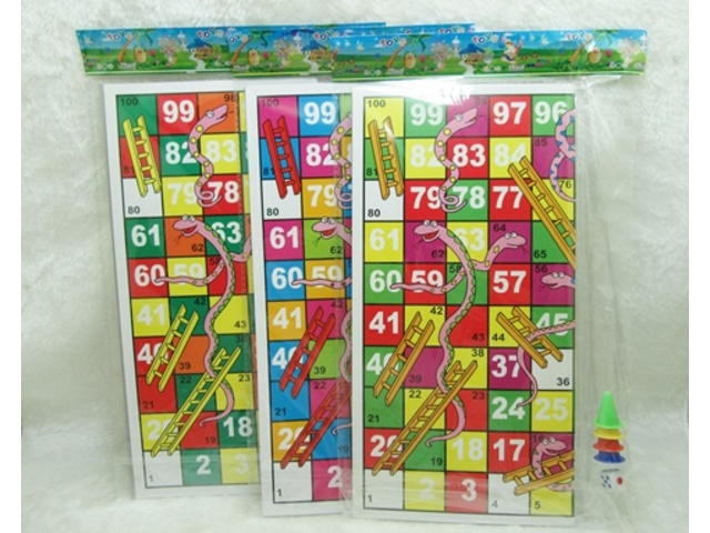 24 Funny Snakes and Ladders Board Toy for Kids 28x28cm - Click Image to Close