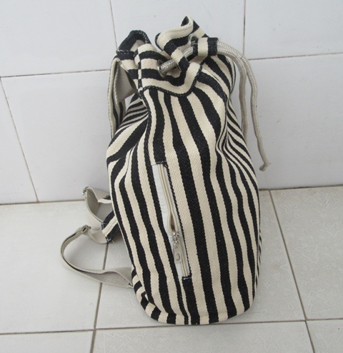1X Black & Ivory Stripe Lady Knapsack Backpack Bag - Click Image to Close