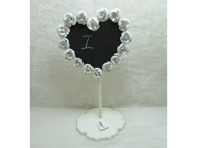 1X HQ Flowered Heart Shape Table Seat Sign Note Chart for Weddin - Click Image to Close