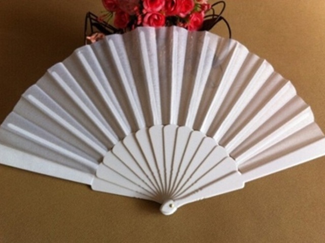 10Pcs New Plain White Folding Hand Fans Wedding Favor