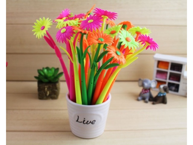 12pcs Soft Daisy Flowers Black Gel Ink Pen 0.38mm 12pcs Soft Daisy Flowers Black Gel Ink Pen 0.38mm
