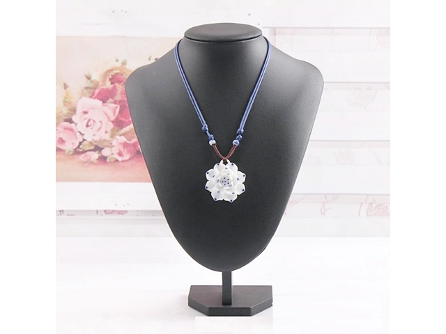 1X Black Necklace Jewellery Display Bust 29cm High - Click Image to Close