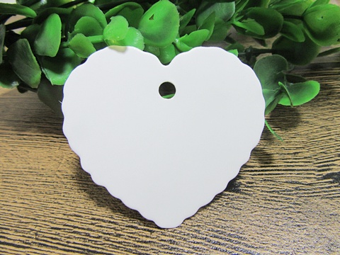 100 White Heart Shape Blank Gift Tag Label Wedding Bomboniere - Click Image to Close