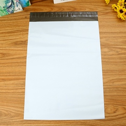 100 White Plastic Mailing Postal Bags 30x17cm - Click Image to Close