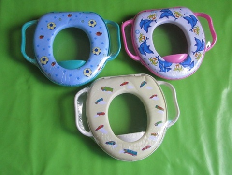 1X Safty Soft Toilet Seat Potty with Handles For Boys - Click Image to Close